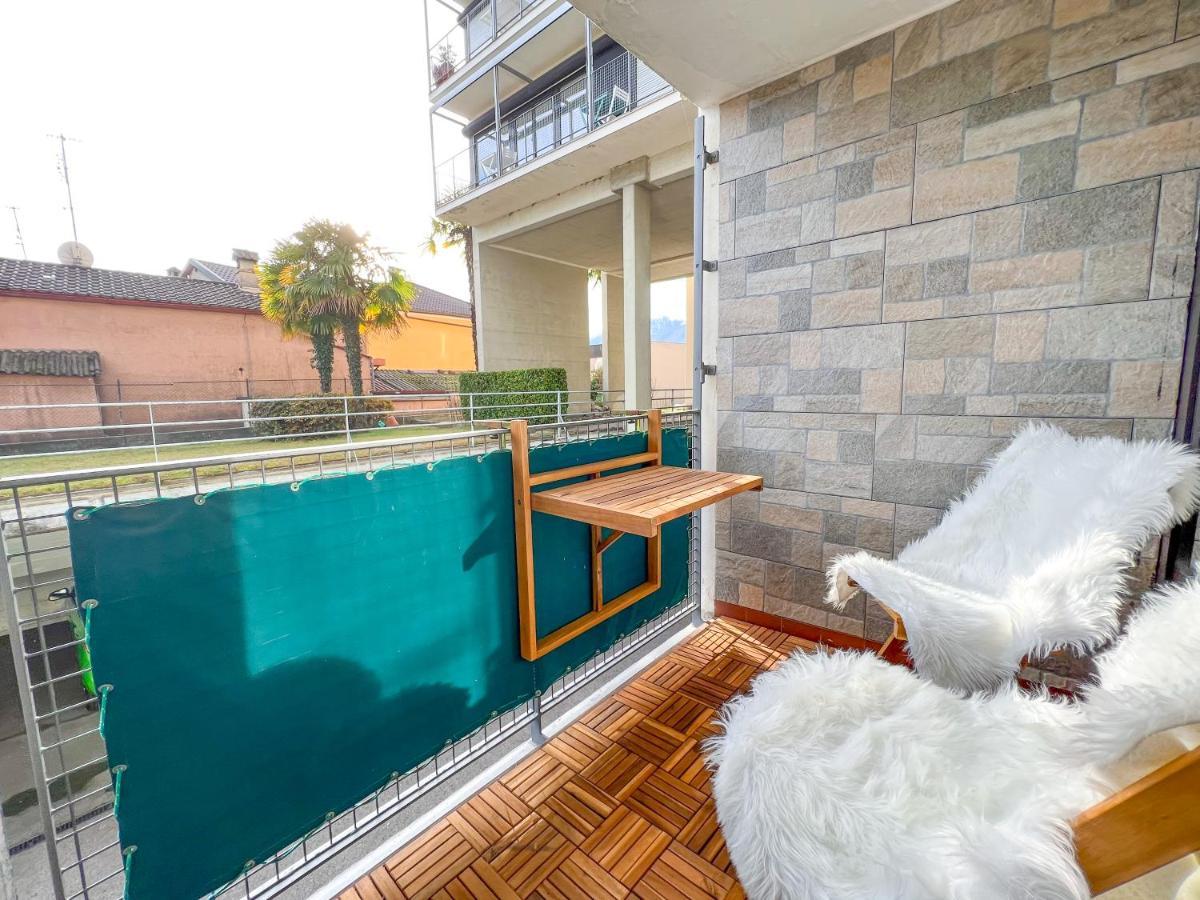 Bright Tiny Studio - Shared Pool & Sauna - Free Parking - Air Condition Muralto Exteriör bild